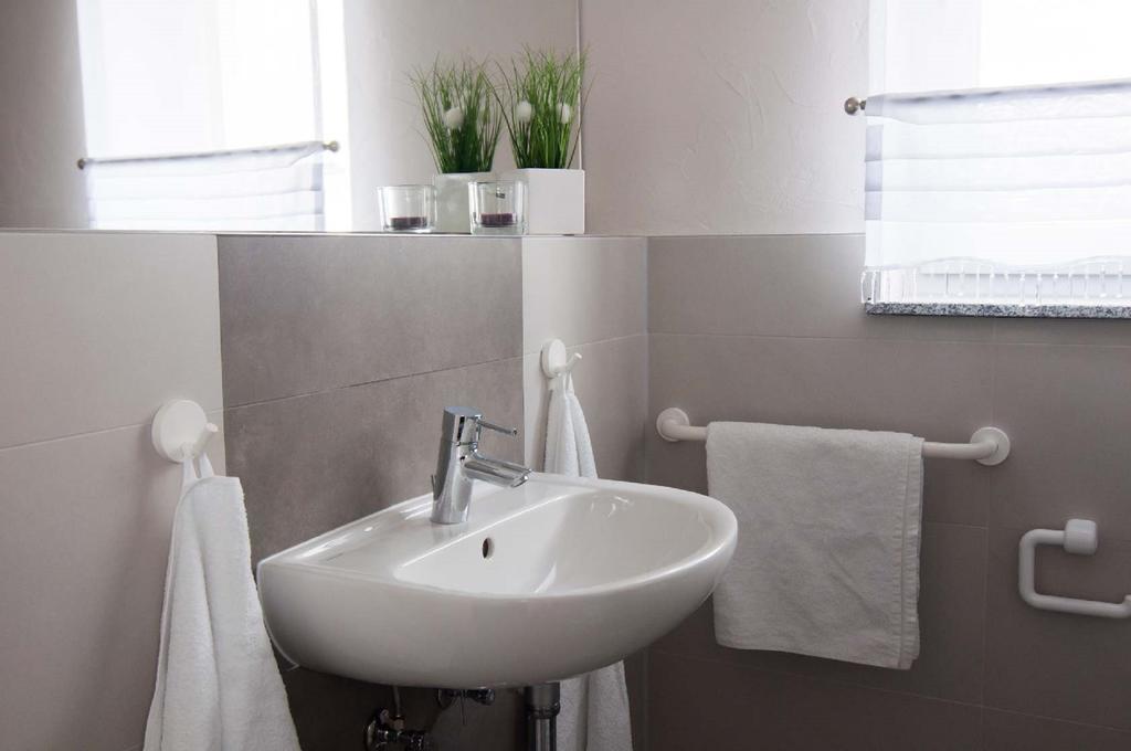 Komfortable Apartment-Wohnung Fulda Luaran gambar